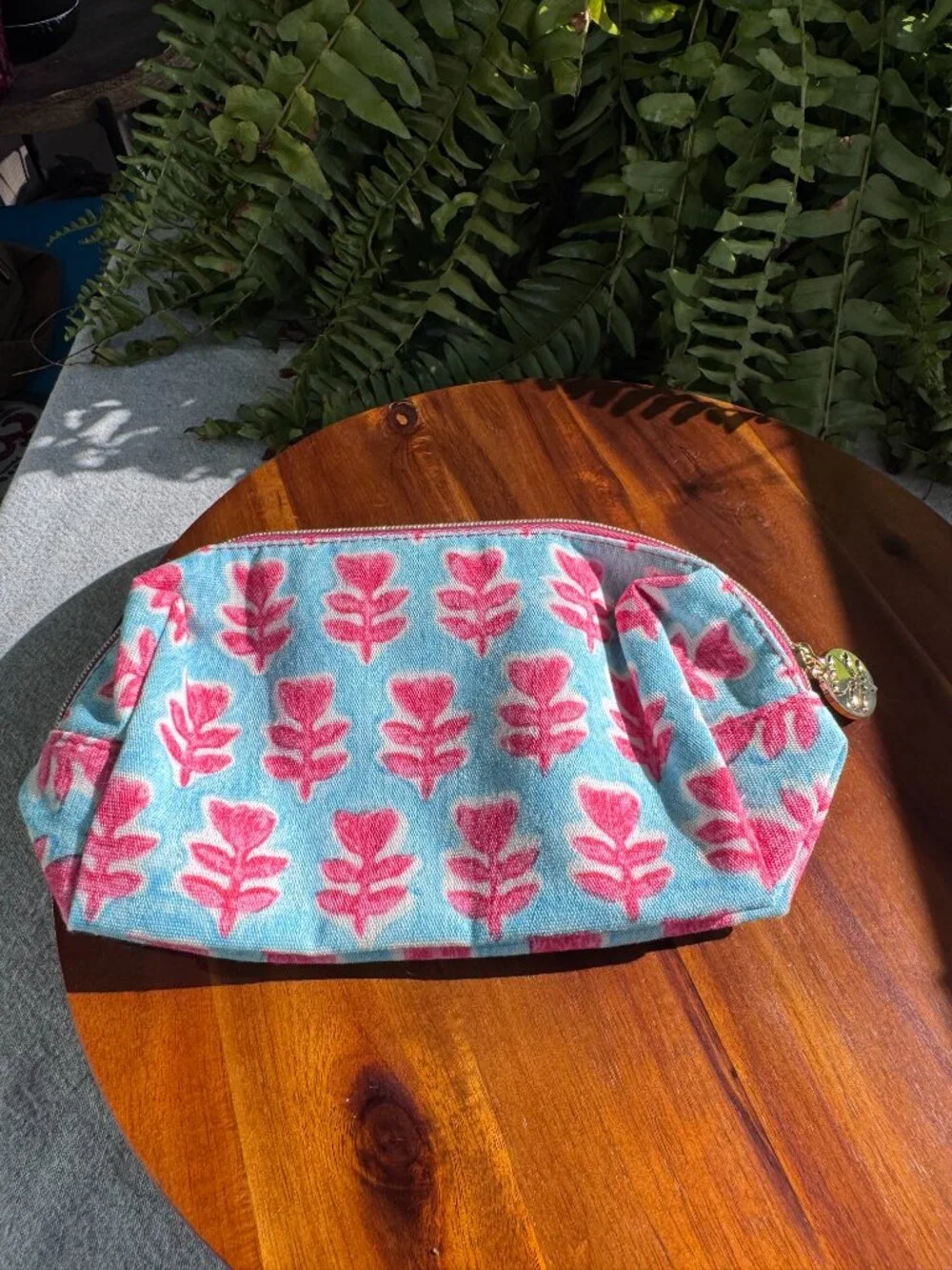 Estee Lauder Pink Blue Leaf Floral Print Cosmetic Makeup Bag Pouch